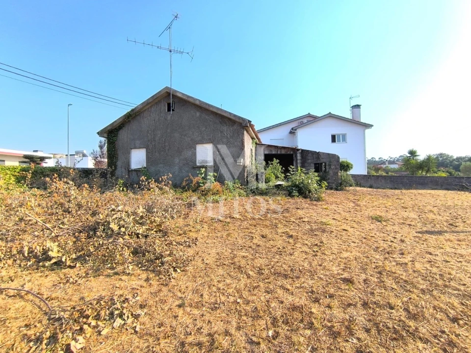 Moradia T2 para Venda em Barroselas e Carvoeiro Foto 3