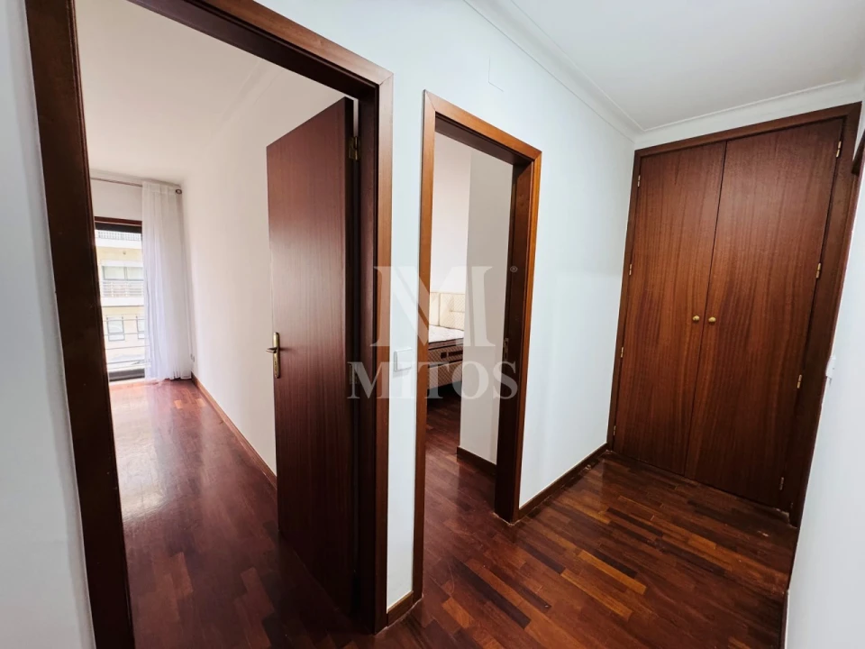 Apartamento T2 para Arrendamento em Santa Maria Maior e Monserrate e Meadela Foto 8
