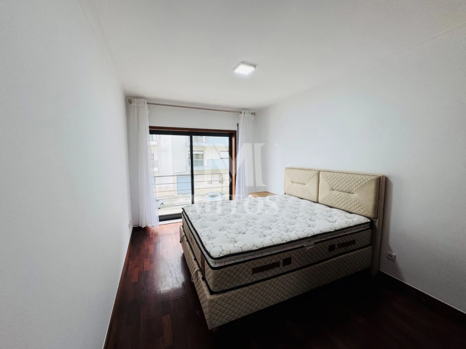 Apartamento T2 para Arrendamento em Santa Maria Maior e Monserrate e Meadela Foto 12