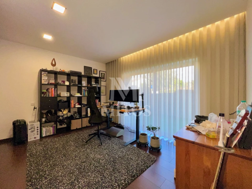 Moradia T4 para Venda em Santa Maria Maior e Monserrate e Meadela Foto 24