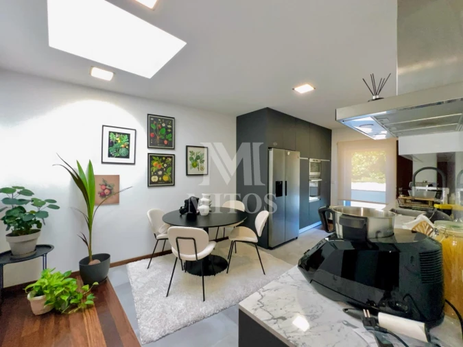 Moradia T4 para Venda em Santa Maria Maior e Monserrate e Meadela Foto 5