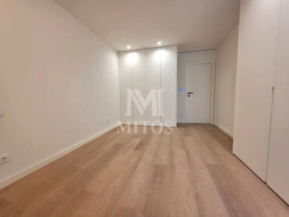 Apartamento T2 para Venda em Santa Maria Maior e Monserrate e Meadela Foto 9
