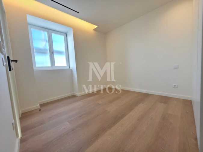 Apartamento T2 para Venda em Santa Maria Maior e Monserrate e Meadela Foto 13