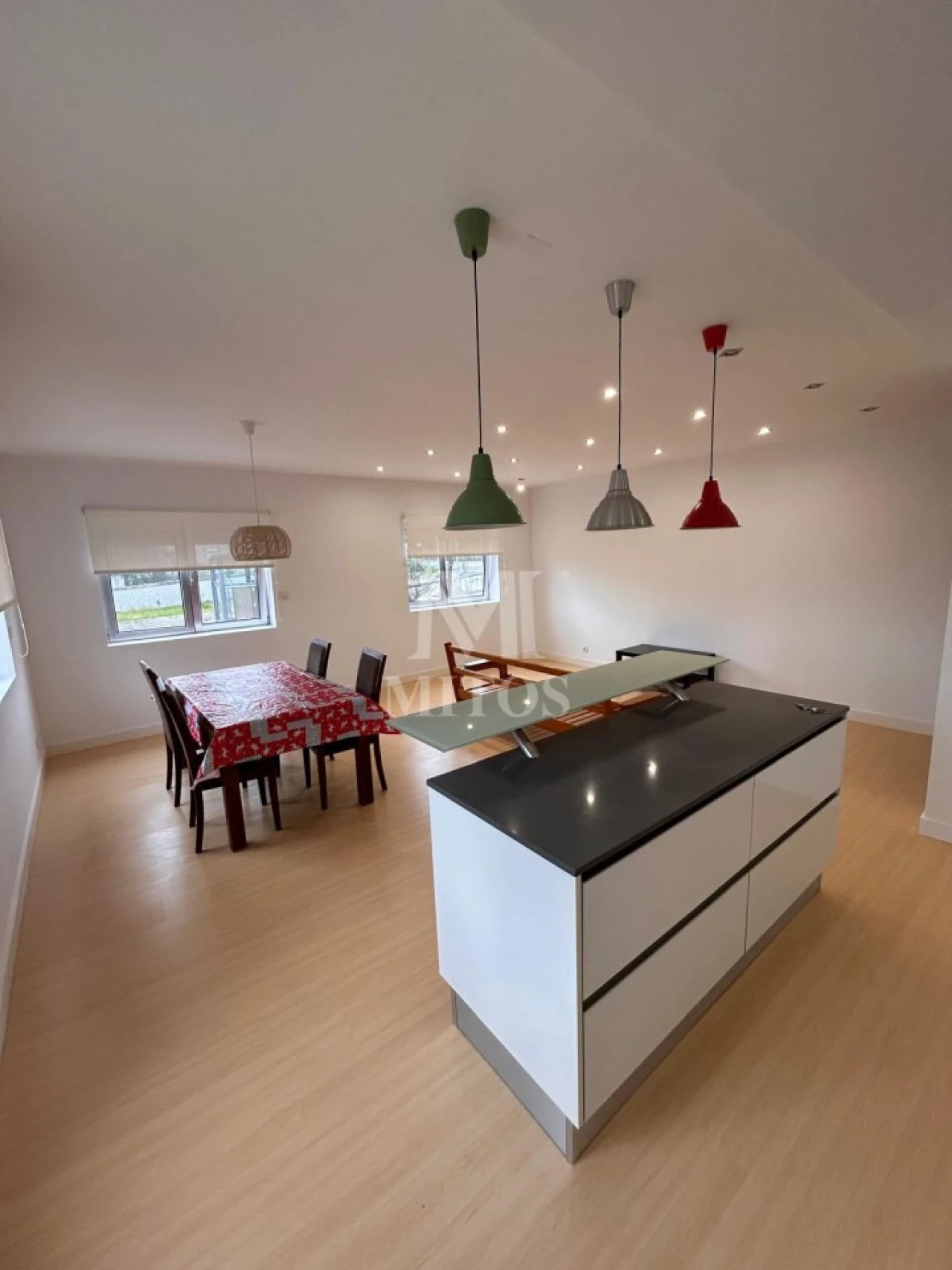 Apartamento T3 para Venda em Darque Foto 2