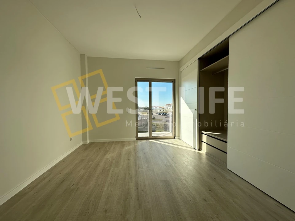 Apartamento T3 para Venda em A dos Cunhados e Maceira Foto 14