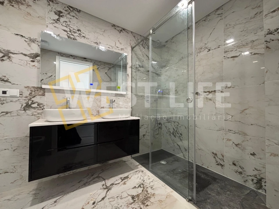 Apartamento T2 para Venda em Ericeira Foto 11