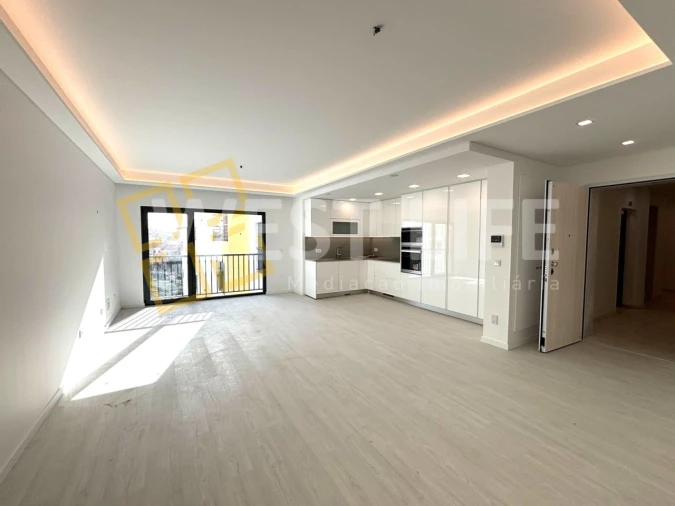 Apartamento T2 para Venda em Ericeira Foto 4