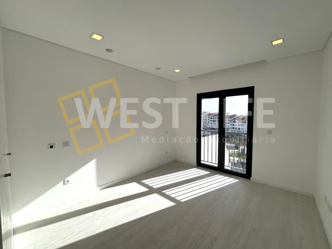 Apartamento T2 para Venda em Ericeira Foto 8