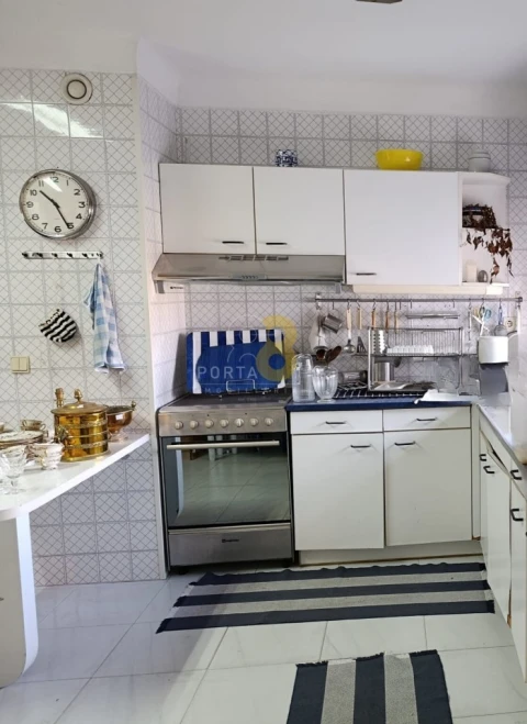 Apartamento T4 para Venda em Ramalde
