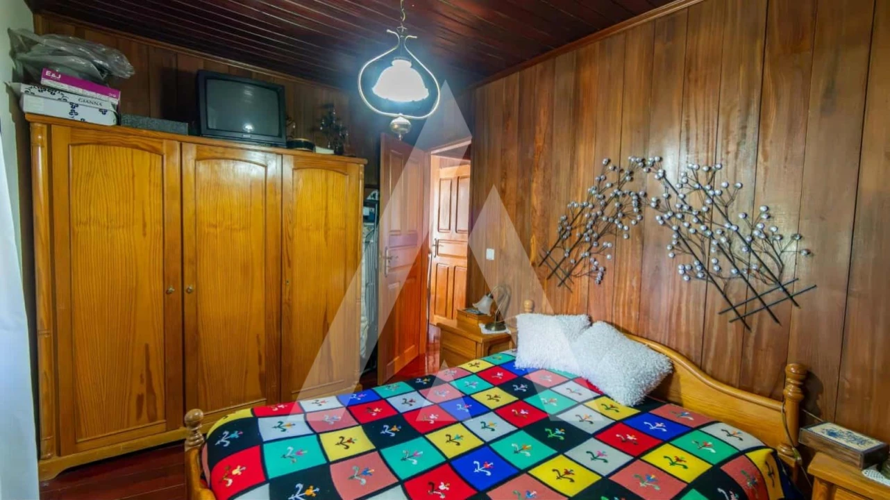 Moradia T4 para Venda em Travanca de Lagos Foto 7