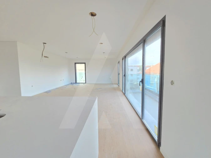 Apartamento T2 para Venda em Esgueira Foto 2