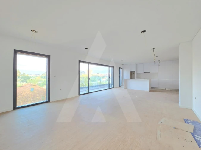 Apartamento T2 para Venda em Esgueira Foto 5