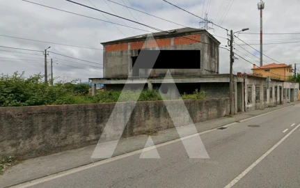 Moradia T4 para Venda em Cacia