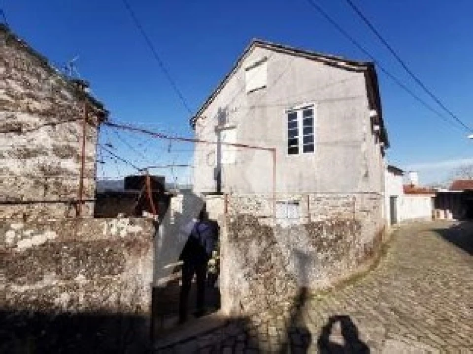 Moradia T4 para Venda em Lanhelas Foto 4