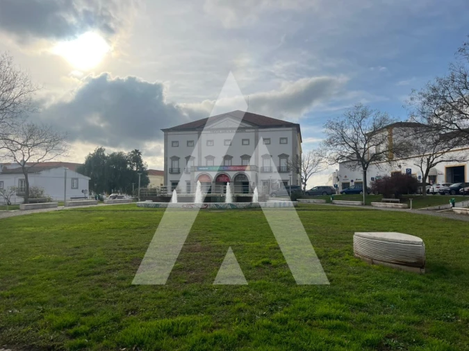 Negócio para Venda em Évora (São Mamede, Sé, São Pedro e Santo Antão) Foto 4