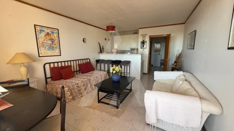 Apartamento para Venda em Quarteira Foto 5