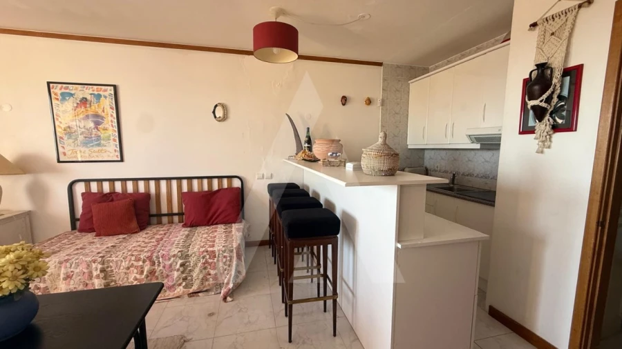 Apartamento para Venda em Quarteira Foto 7