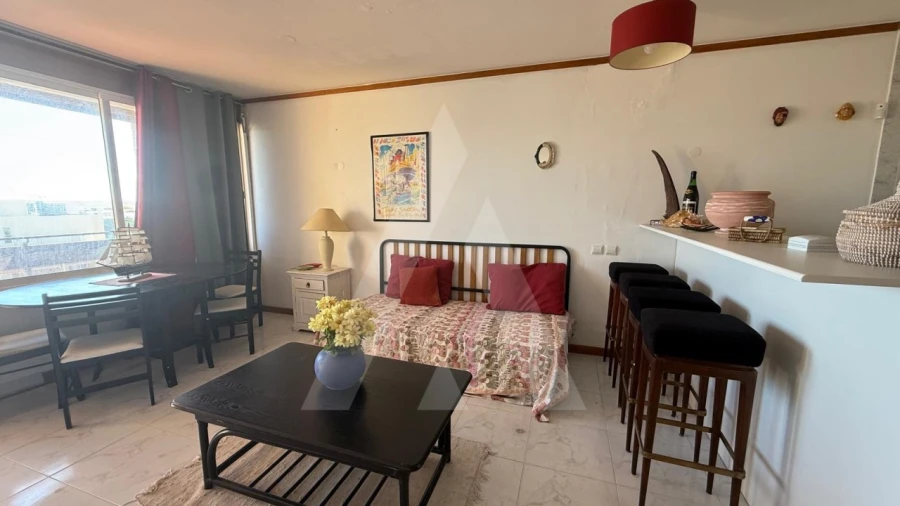 Apartamento para Venda em Quarteira Foto 8