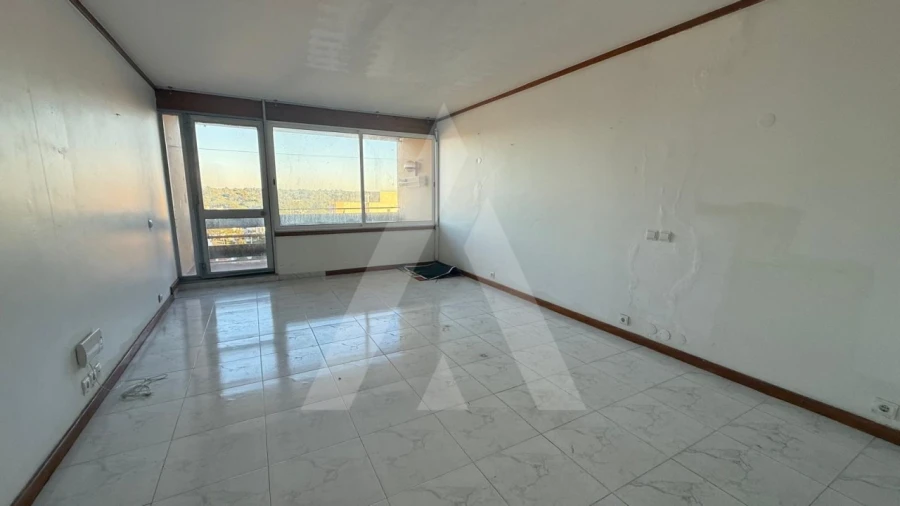 Apartamento para Venda em Quarteira Foto 11