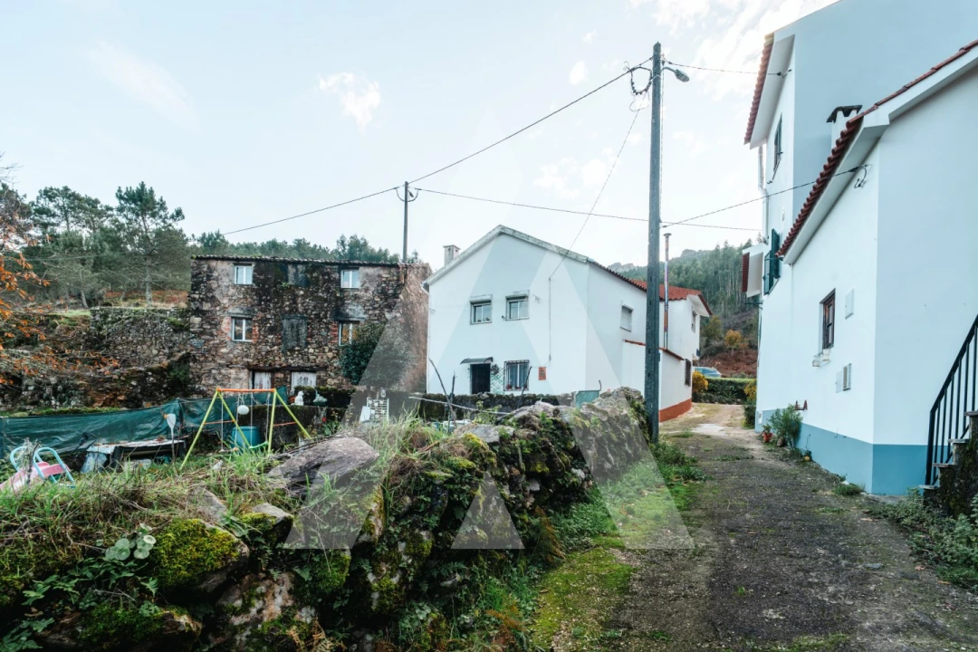 Moradia T3 para Venda em Gois Foto 21