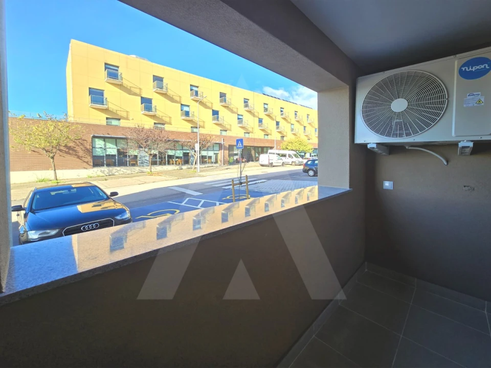 Apartamento T2 para Arrendamento em Aradas Foto 5