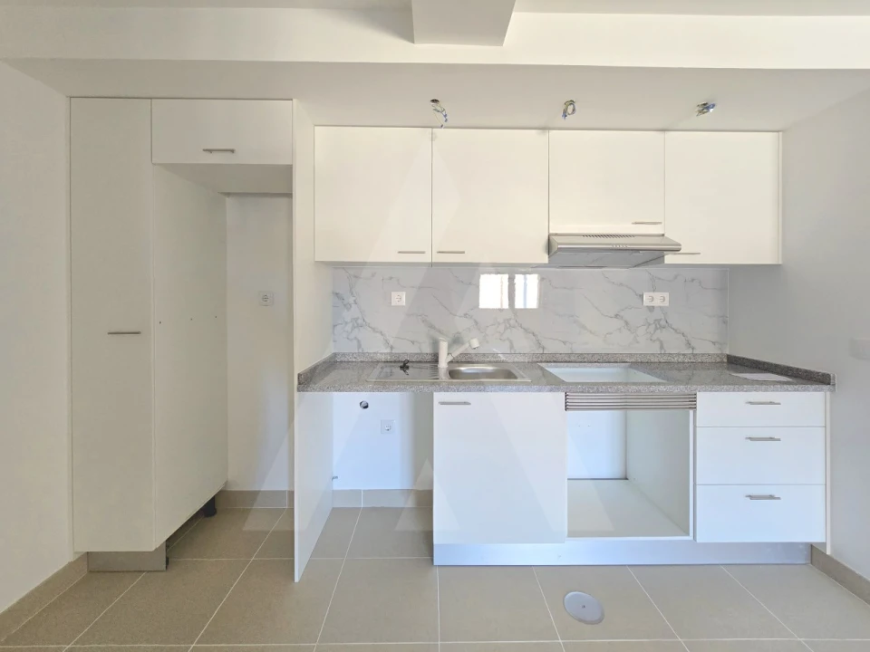 Apartamento T2 para Arrendamento em Aradas Foto 7