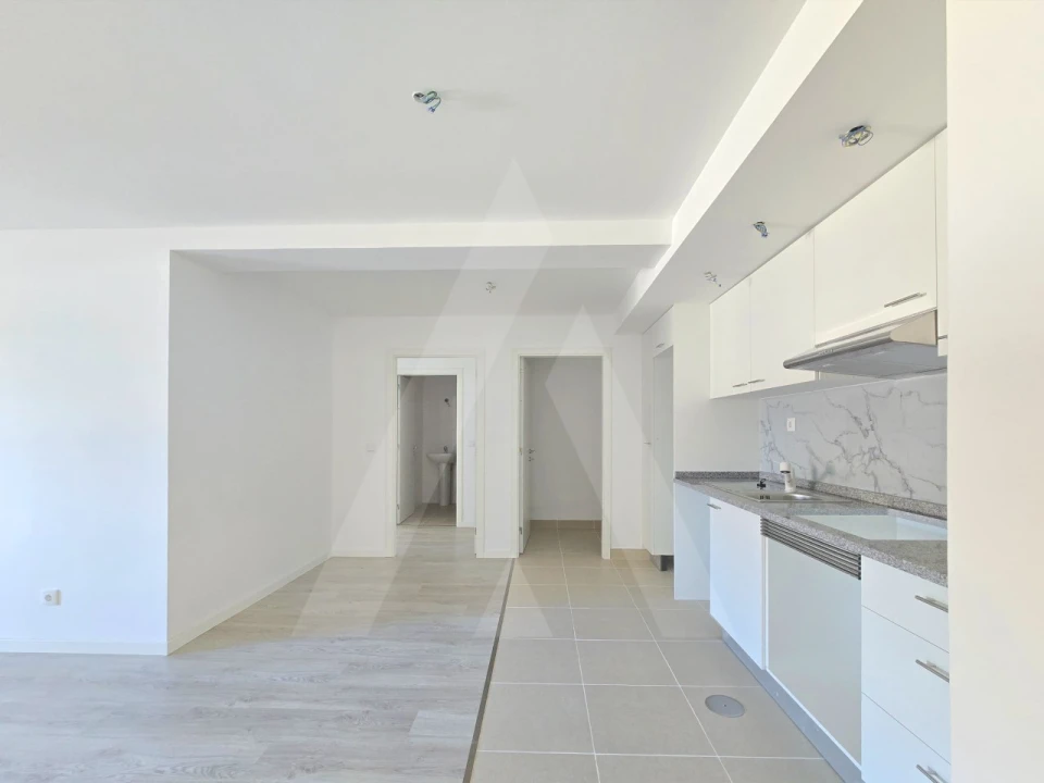 Apartamento T2 para Arrendamento em Aradas Foto 8