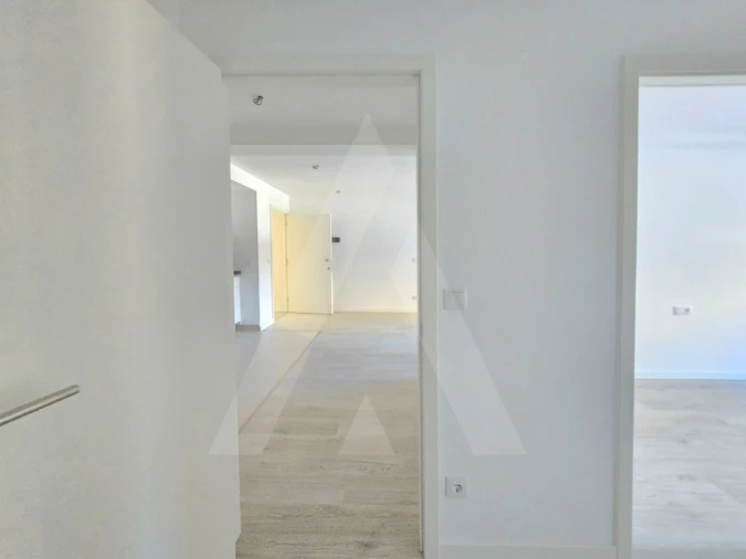 Apartamento T2 para Arrendamento em Aradas Foto 10