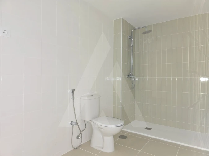 Apartamento T2 para Arrendamento em Aradas Foto 12