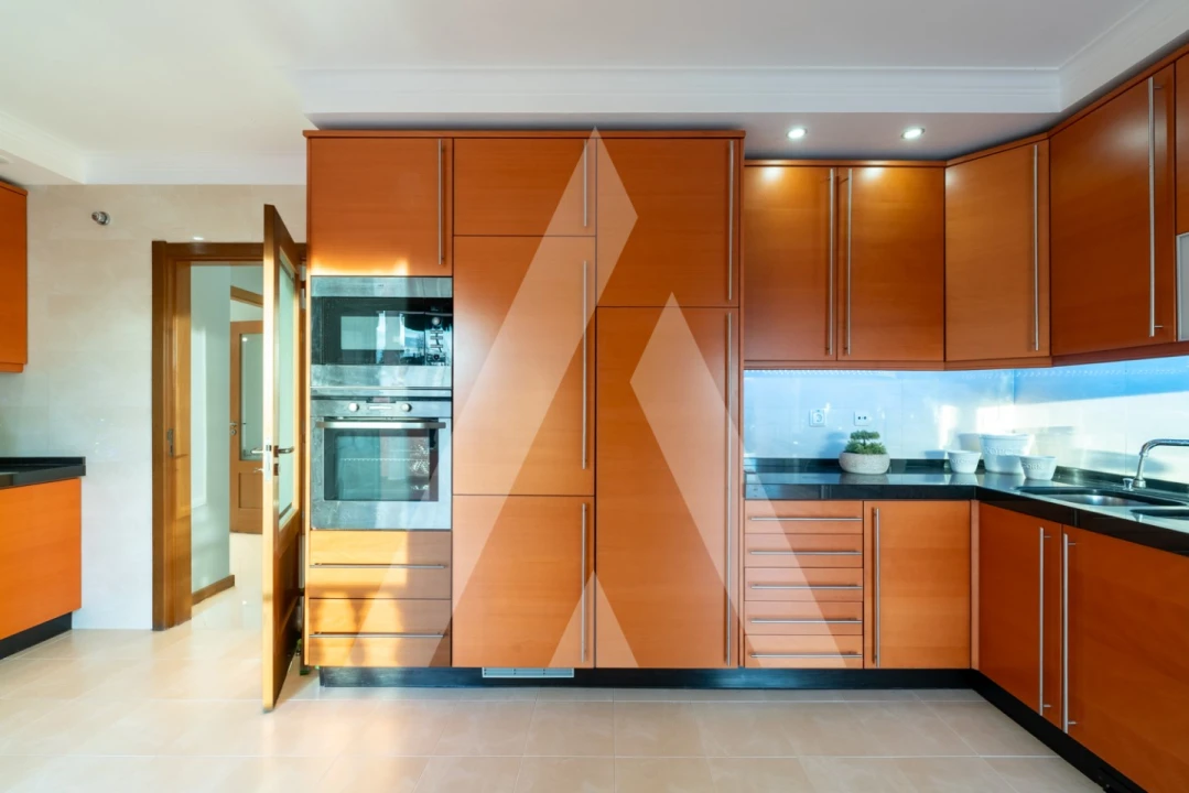 Apartamento T3 para Venda em Águas Livres Foto 9