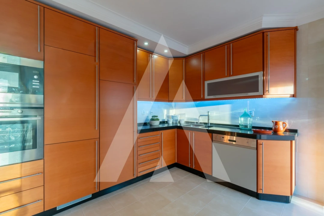 Apartamento T3 para Venda em Águas Livres Foto 10