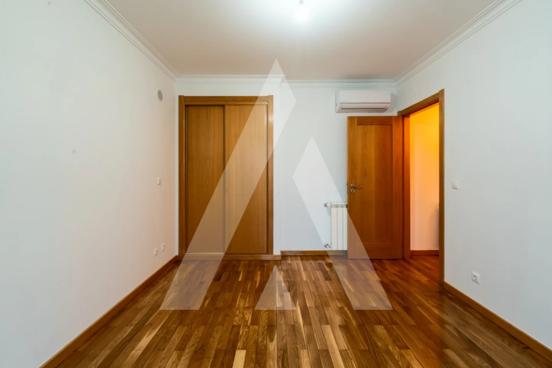 Apartamento T3 para Venda em Águas Livres Foto 23