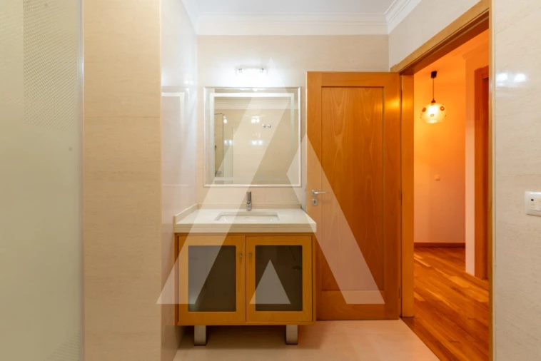 Apartamento T3 para Venda em Águas Livres Foto 14