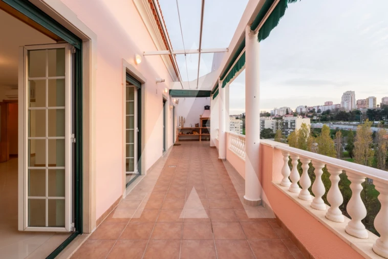 Apartamento T3 para Venda em Águas Livres Foto 15