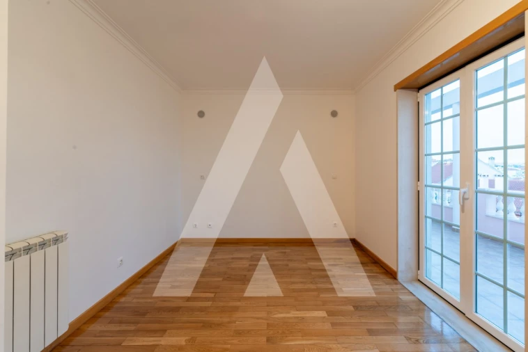 Apartamento T3 para Venda em Águas Livres Foto 20