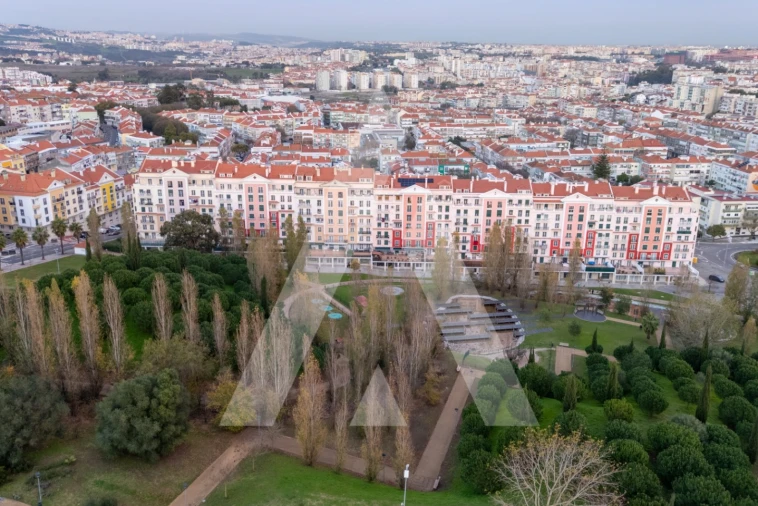 Apartamento T3 para Venda em Águas Livres Foto 32