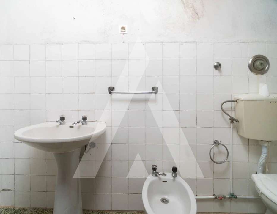 Moradia T3 para Venda em Lousã e Vilarinho Foto 14