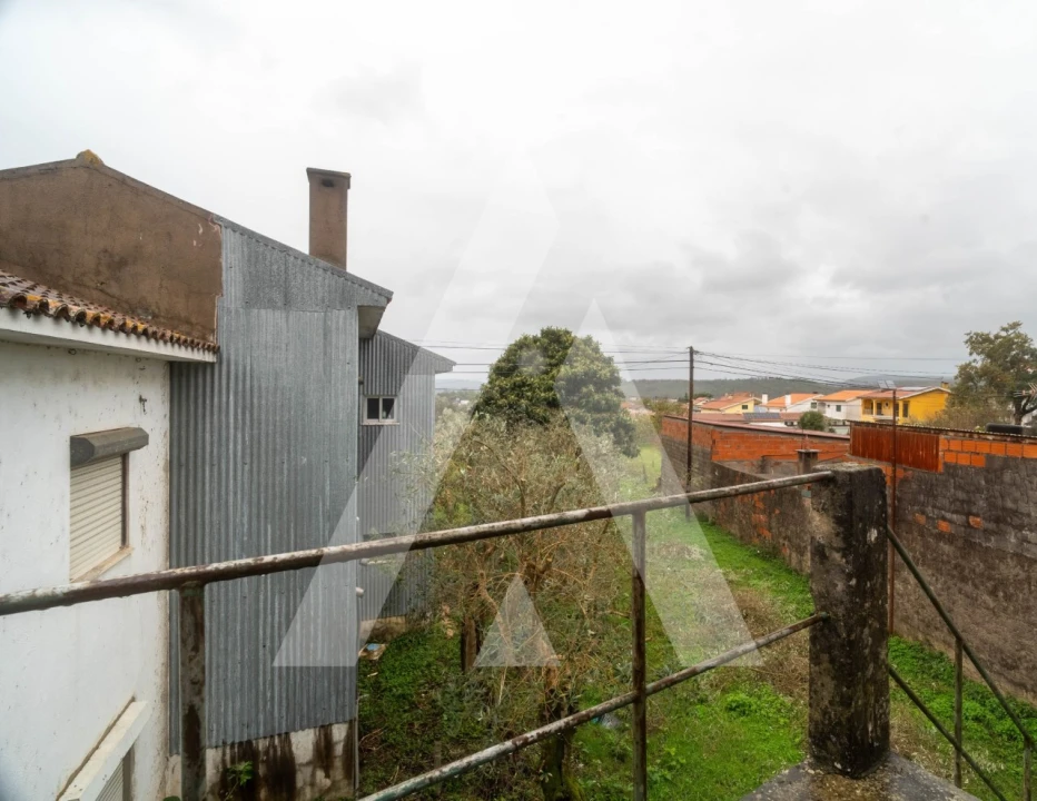 Moradia T3 para Venda em Lousã e Vilarinho Foto 24