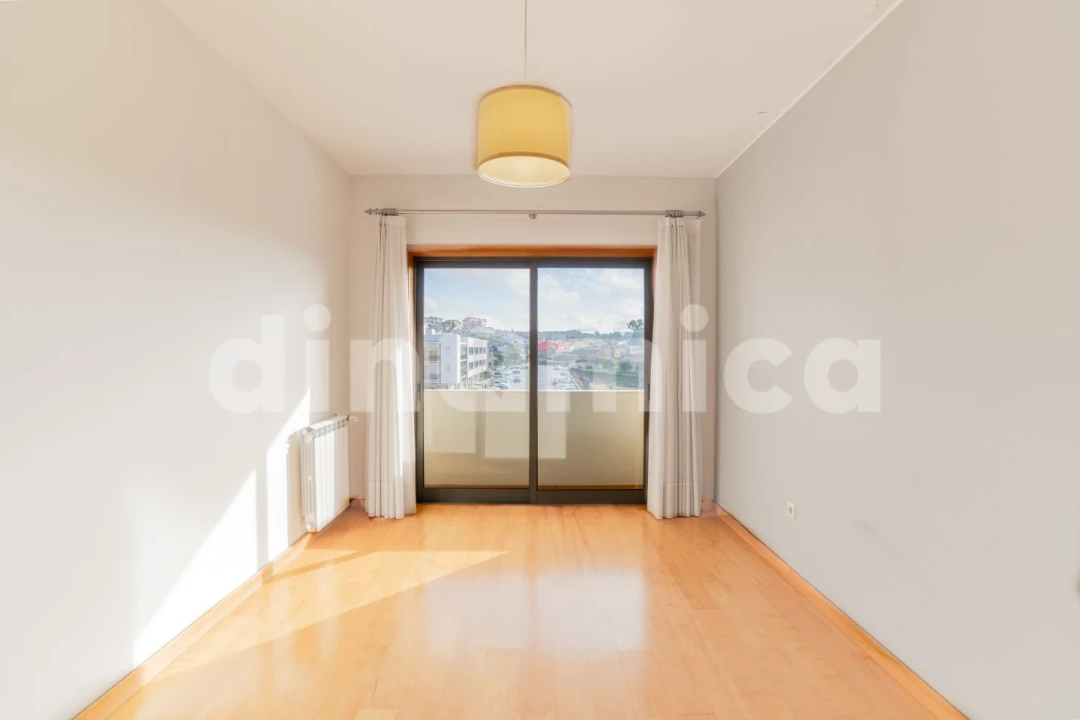 Apartamento T2 para Venda em Vila Nova de Famalicão e Calendário Foto 7