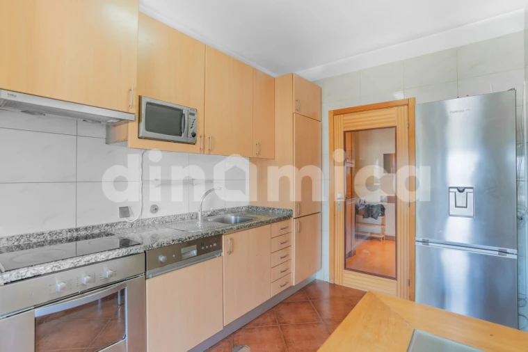 Apartamento T2 para Venda em Vila Nova de Famalicão e Calendário Foto 4