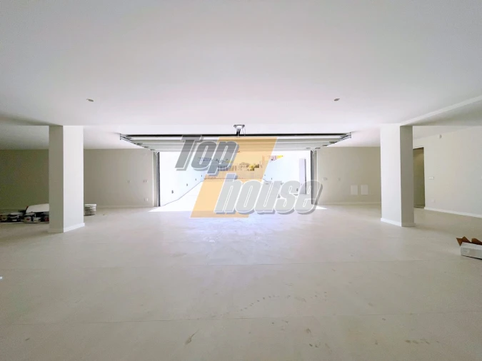 Moradia T5 para Venda em Corroios Foto 57