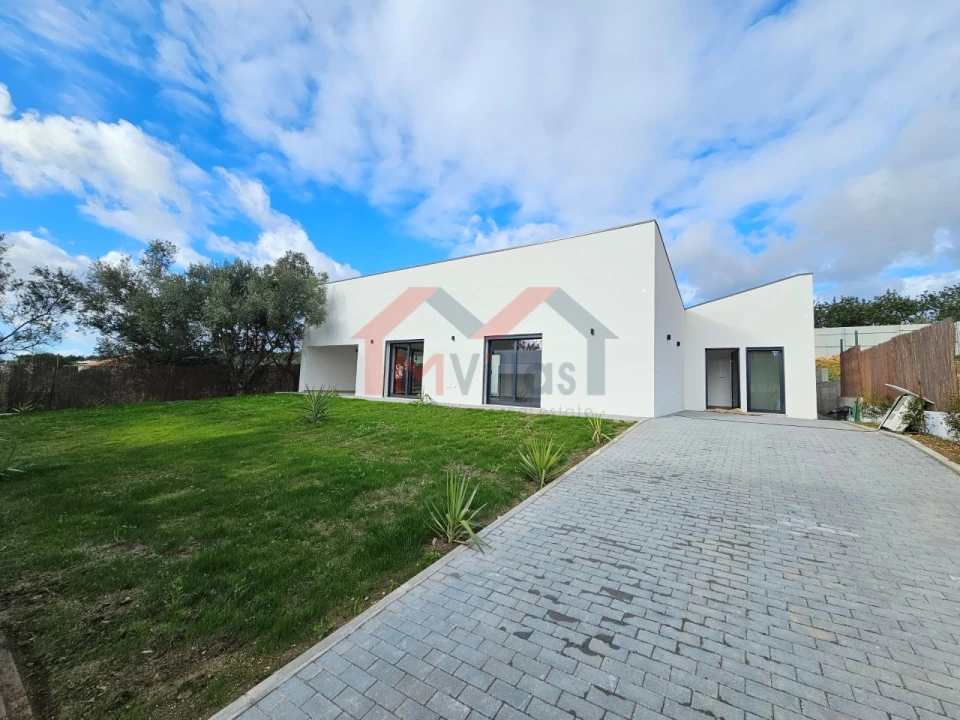 Moradia T3 para Venda em Loule (São Clemente) Foto 18