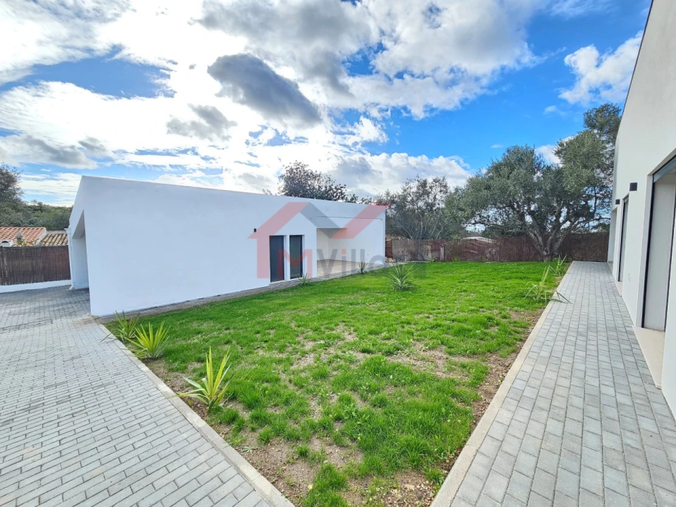 Moradia T3 para Venda em Loule (São Clemente) Foto 19