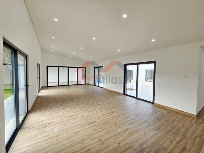 Moradia T3 para Venda em Loule (São Clemente) Foto 3