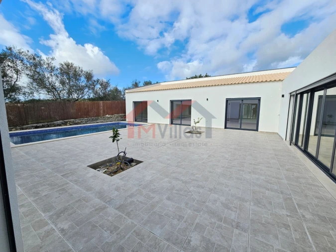 Moradia T3 para Venda em Loule (São Clemente) Foto 16