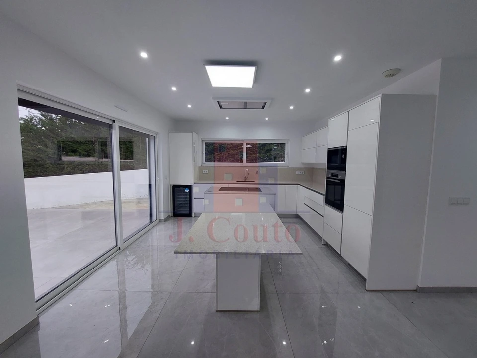 Moradia T3 para Venda em Caldas da Rainha - Santo Onofre e Serra do Bouro Foto 24