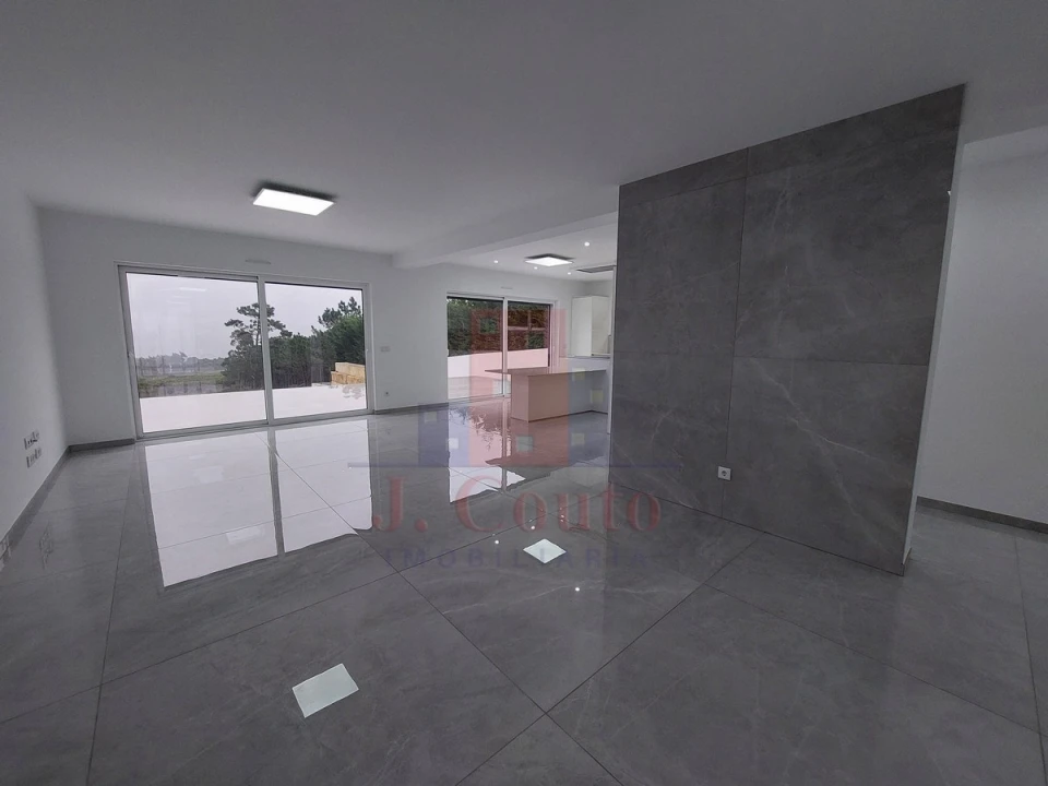 Moradia T3 para Venda em Caldas da Rainha - Santo Onofre e Serra do Bouro Foto 23