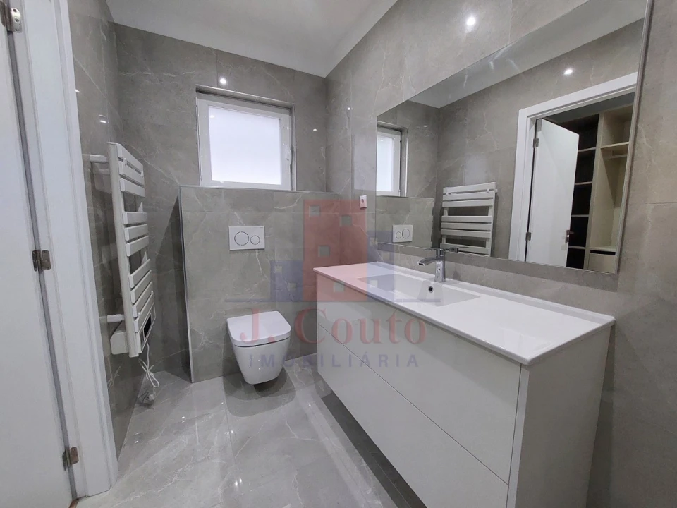 Moradia T3 para Venda em Caldas da Rainha - Santo Onofre e Serra do Bouro Foto 40