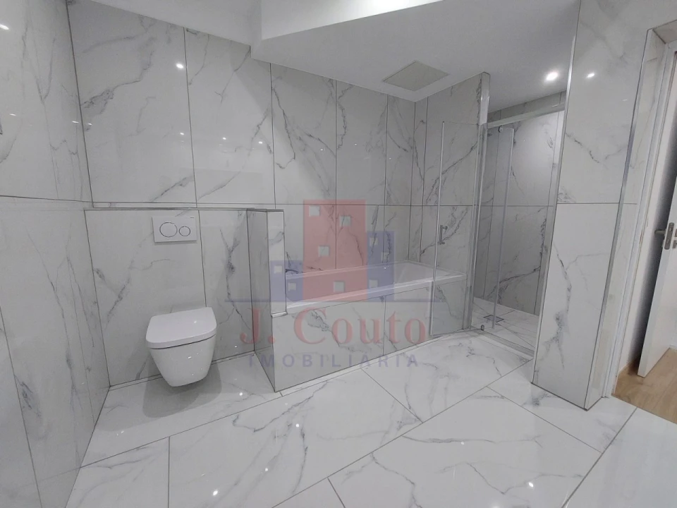 Moradia T3 para Venda em Caldas da Rainha - Santo Onofre e Serra do Bouro Foto 41