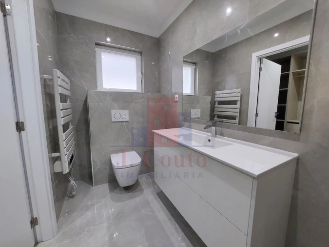 Moradia T3 para Venda em Caldas da Rainha - Santo Onofre e Serra do Bouro Foto 40